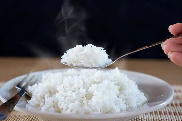 عوارض خوردن زیاد برنج چیست ؟